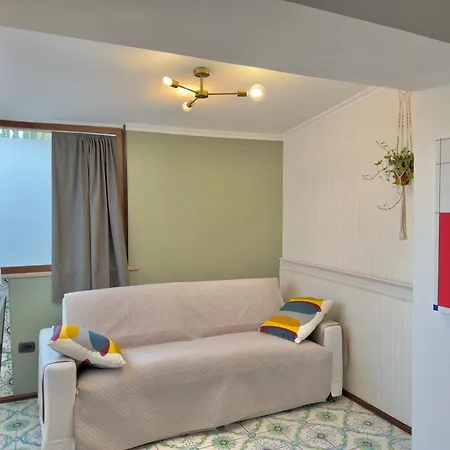 Apartment Mamilu Naples